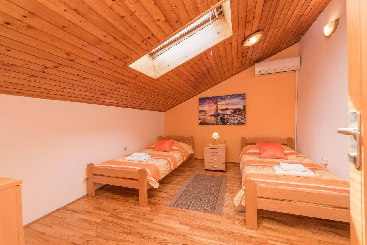 Apartment And Room Soul Of Dalmatia Задар Экстерьер фото